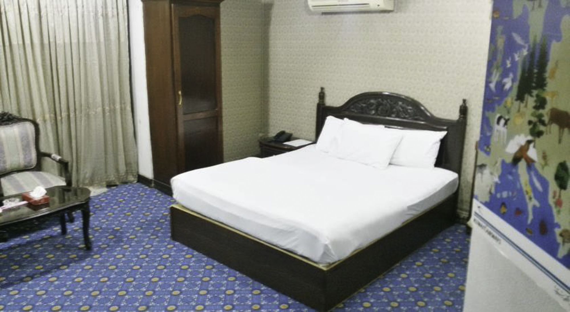 Quick Continental Hotel - Jail Road Lahore Bagian luar foto